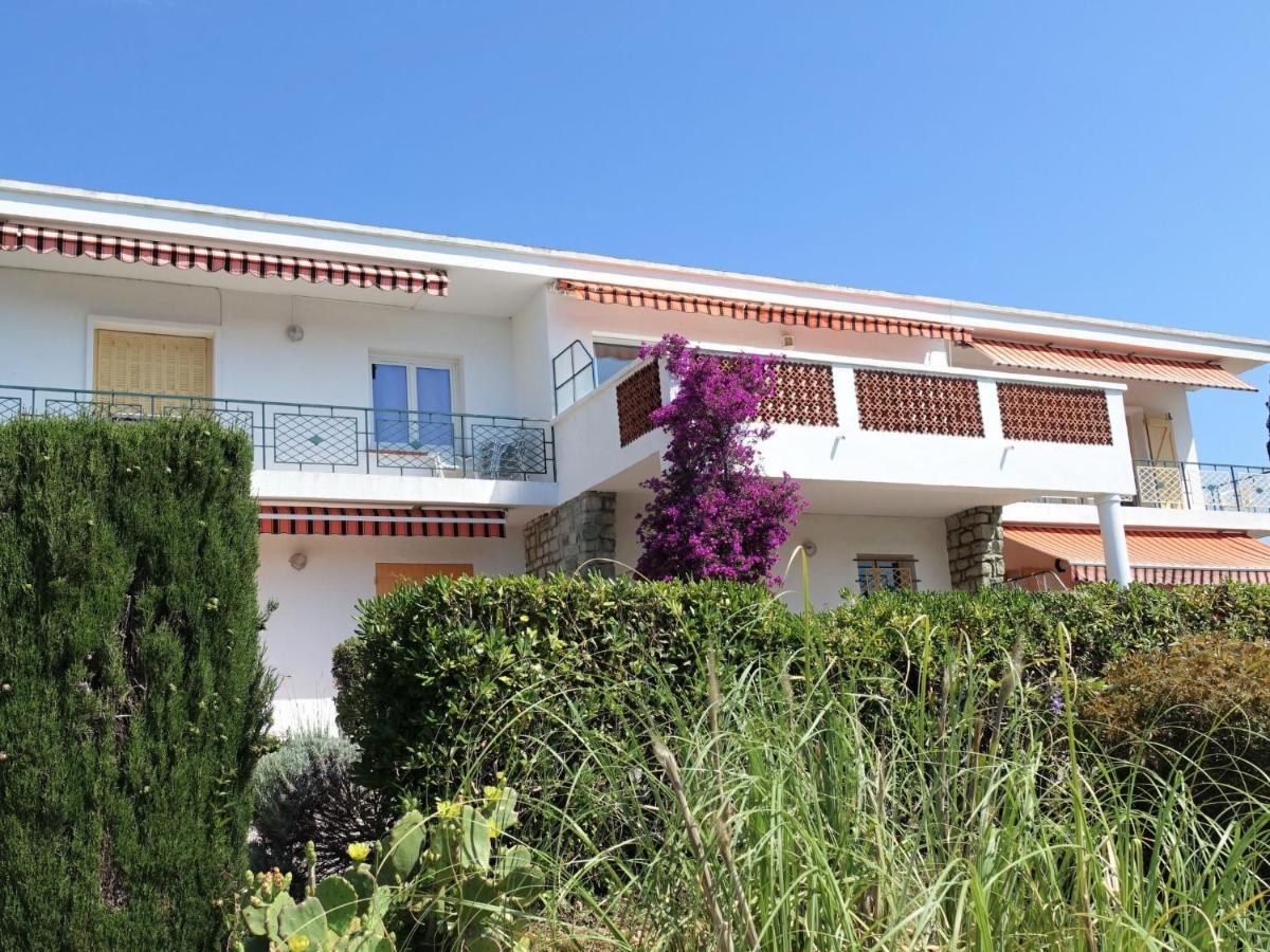Apartment Riva Bella-2 By Interhome Cavalaire-sur-Mer Exterior photo